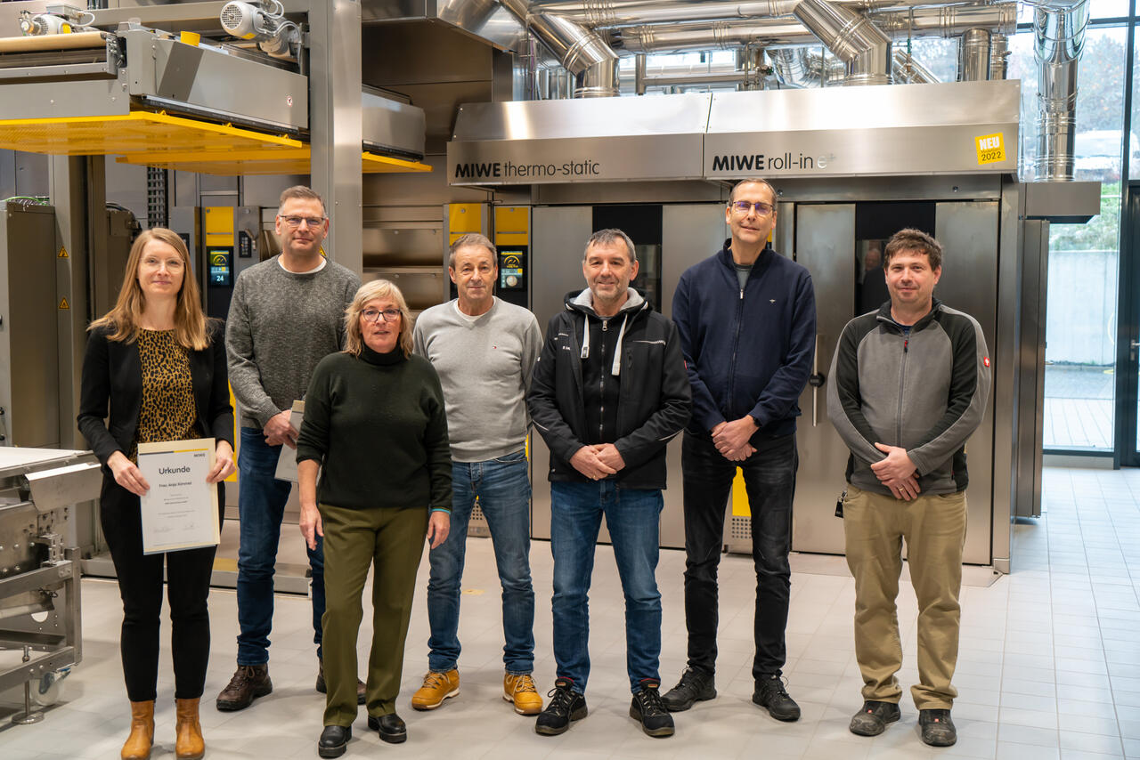 Ehrung für 25 und 40 Jahre bei MIWE